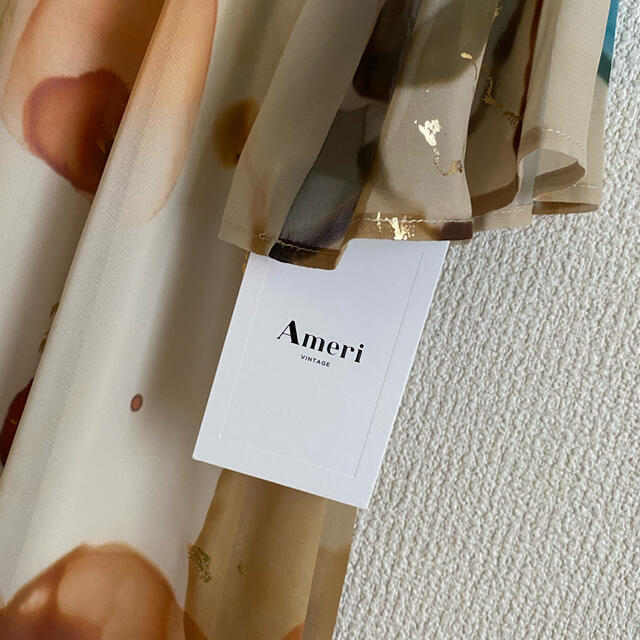 Ameri VINTAGE(アメリヴィンテージ)のAmeri ドレス UNDRESSED AMELIA INK ART DRESS レディースのワンピース(ロングワンピース/マキシワンピース)の商品写真