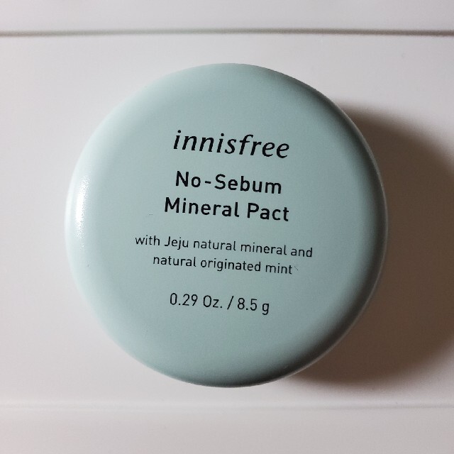 Innisfree(イニスフリー)のinnisfree　ノーセバム　ミネラルパクト コスメ/美容のベースメイク/化粧品(フェイスパウダー)の商品写真