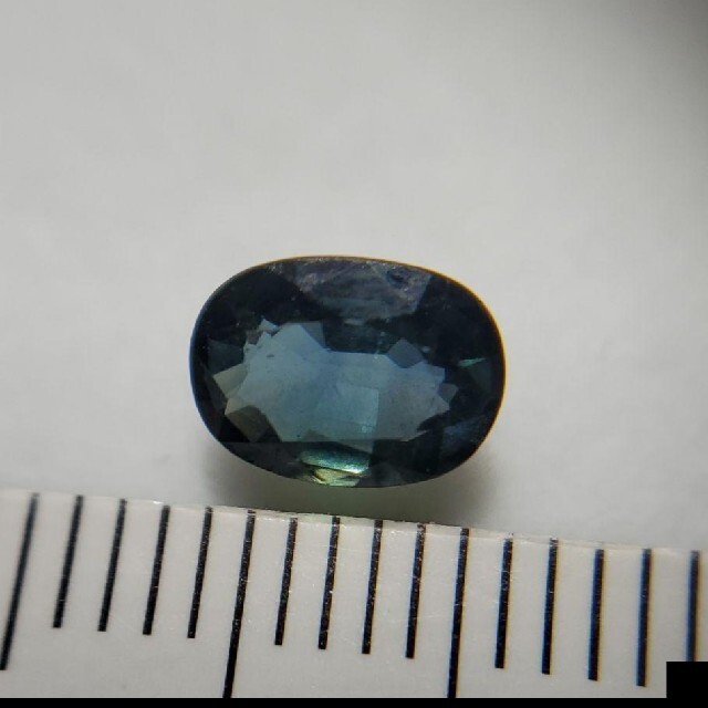 天然ブルーグリーンサファイア 1.067ct ソーティング付き