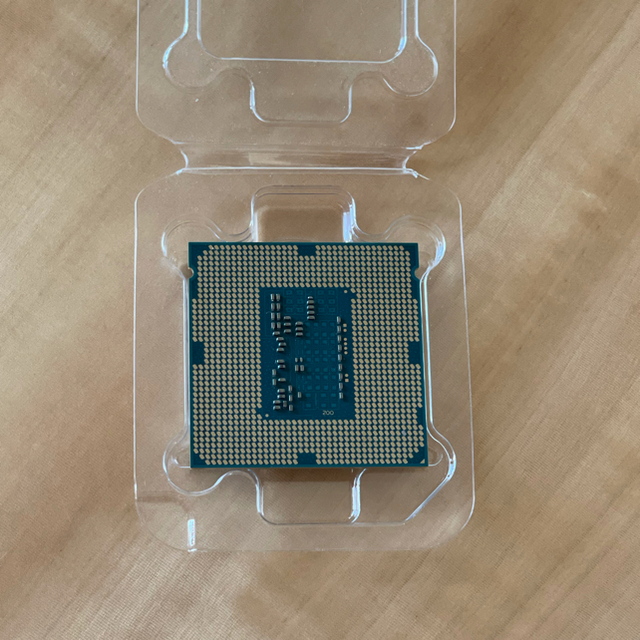 インテル® Xeon® プロセッサー E3-1240 v3 1