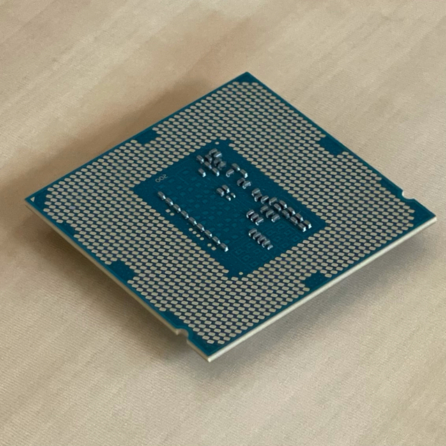 インテル® Xeon® プロセッサー E3-1240 v3 4