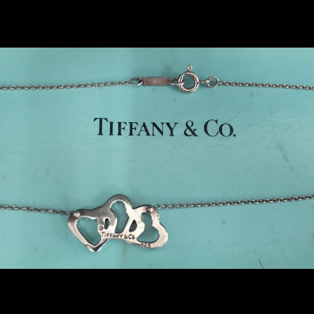 ーTiffany＆Co. ティファニー トリプルハートネックレスー