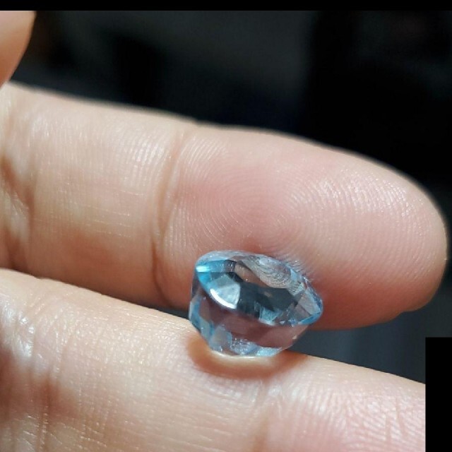 天然ブルートパーズルース 7.260ct ハンドメイドの素材/材料(各種パーツ)の商品写真