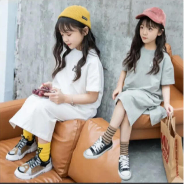 ワンピース 女の子 ロゴ Tシャツ 白 130 ナチュラル ロング 半袖 韓国 キッズ/ベビー/マタニティのキッズ服女の子用(90cm~)(ワンピース)の商品写真