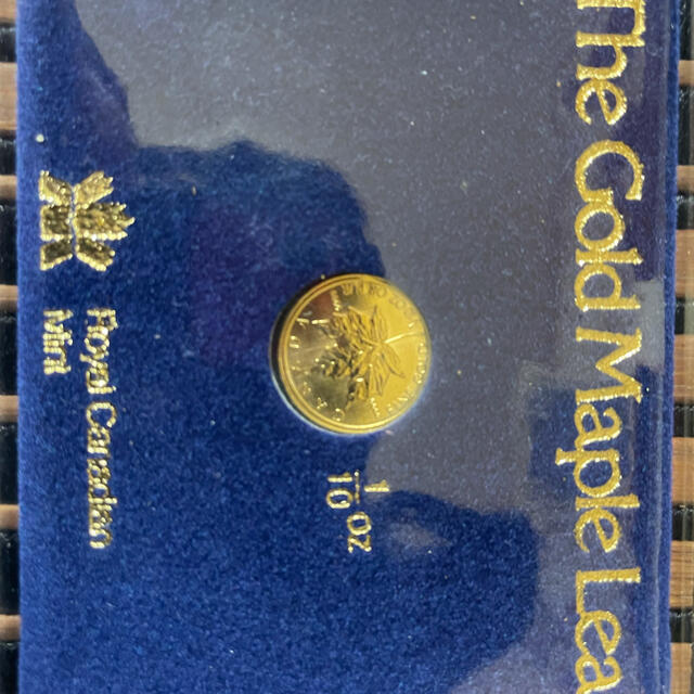 カナダ　メイプルリーフ金貨　1/10オンス | フリマアプリ ラクマ