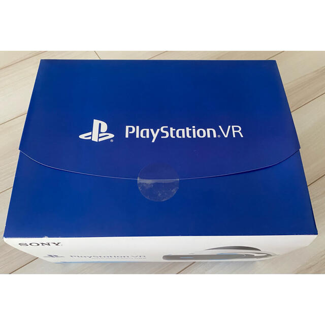 PlayStation VR(プレイステーションヴィーアール)のPS VR CUH-ZEY2 美品 エンタメ/ホビーのゲームソフト/ゲーム機本体(家庭用ゲーム機本体)の商品写真