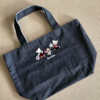 ファミリア(familiar)の新品開封のみ🍓　ファミリア　トートバッグ　手提げ　刺繍　人気　非売品　レア(トートバッグ)