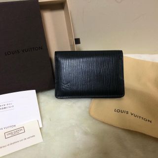 ルイヴィトン(LOUIS VUITTON)のLOUIS　VUITTON　ルイヴィトン　M60642　エピ　名刺入れ(名刺入れ/定期入れ)