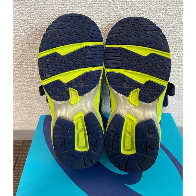 asics(アシックス)のアシックス　キッズ　ゴアテックス　ACランナー　17.5cm キッズ/ベビー/マタニティのキッズ靴/シューズ(15cm~)(スニーカー)の商品写真