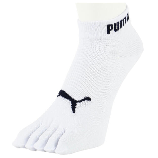 PUMA(プーマ)の新品未使用　プーマ　ソックス　白　27-29 メンズ　かっこいい　伸縮性あり メンズのレッグウェア(ソックス)の商品写真