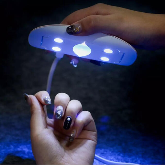 ネイルライト LED  ネイルドライヤー ジェルネイル  UV レジン USB コスメ/美容のネイル(ネイル用品)の商品写真
