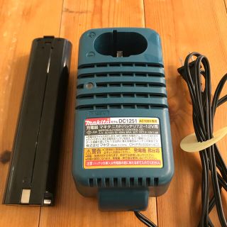 マキタ(makita)充電器DC1251(バッテリー/充電器)