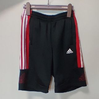 アディダス(adidas)の【ミッキー様 専用】アディダス ショートパンツ 160 (パンツ/スパッツ)