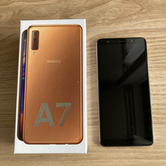 Galaxy A7 ゴールド SM-A750C