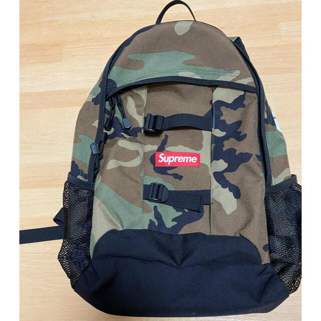 Supreme(シュプリーム)のsupreme カモフラ　リュックサック　値下げなし早い者勝ち メンズのバッグ(バッグパック/リュック)の商品写真