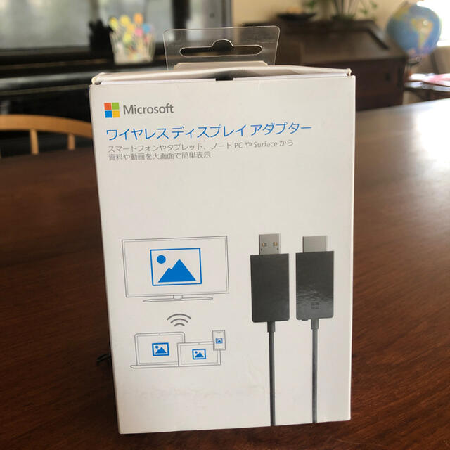 Microsoft(マイクロソフト)のマイクロソフト ワイヤレスディスプレイアダプター V2 P3Q-00009 スマホ/家電/カメラのテレビ/映像機器(映像用ケーブル)の商品写真