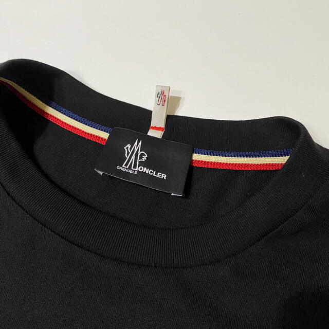 MONCLER(モンクレール)のMONCLER  新品未使用　Tシャツ　ブラック　お値下げします♡ メンズのトップス(Tシャツ/カットソー(半袖/袖なし))の商品写真