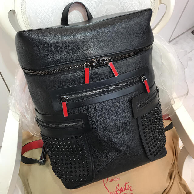 2022秋冬新作】 Christian Louboutin 黒 スパイクスタッズ バック