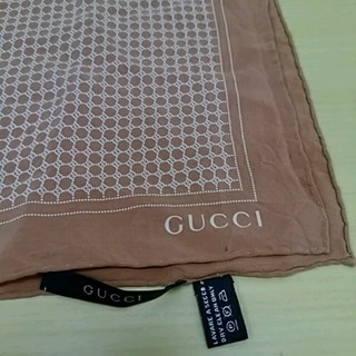 グッチ(Gucci)のグッチGUCCI★シルクスカーフハンカチ(バンダナ/スカーフ)