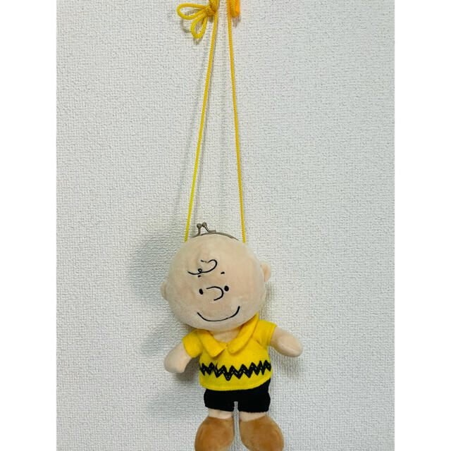 PEANUTS(ピーナッツ)のSNOOPY チャーリーブラウン　ポシェット　がま口 エンタメ/ホビーのおもちゃ/ぬいぐるみ(キャラクターグッズ)の商品写真