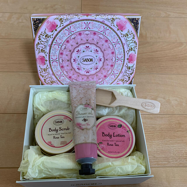 新品　SABON ギフトセット　ローズティー　ボディセット