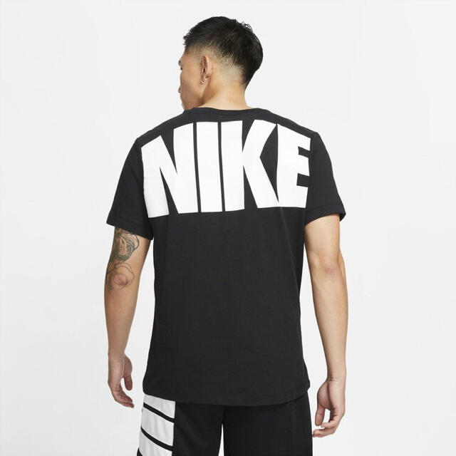 新品 NIKE ビッグロゴ Tシャツ ハーフショートパンツ 上下 セットアップのサムネイル