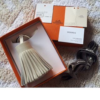 【美品】 HERMES エルメス チャーム キーホルダー カルメン  タッセル