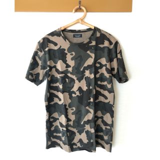 ザラ(ZARA)の【新品未使用】ZARA カモフラTシャツ(Tシャツ/カットソー(半袖/袖なし))