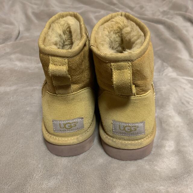 UGG(アグ)のUGG / W Classic Mini / マスタード レディースの靴/シューズ(ブーツ)の商品写真