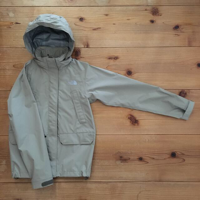 THE NORTH FACE(ザノースフェイス)の【USED Sサイズ】ノースフェイス ウインドブレーカー レディースのジャケット/アウター(ナイロンジャケット)の商品写真