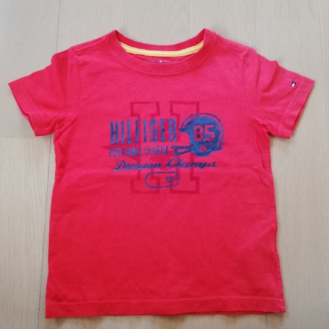 TOMMY HILFIGER(トミーヒルフィガー)の◆TOMMY HILFIGER トミーヒルフィガー◆半袖Tシャツ2T◆2枚セット キッズ/ベビー/マタニティのキッズ服男の子用(90cm~)(Tシャツ/カットソー)の商品写真