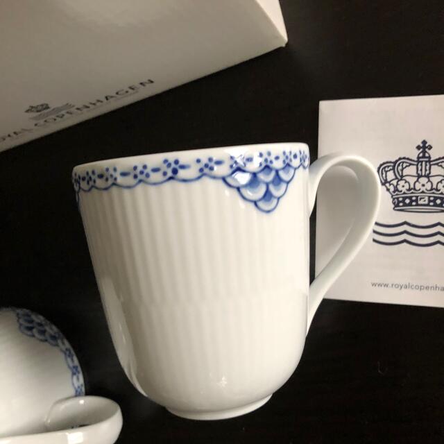 ROYAL COPENHAGEN(ロイヤルコペンハーゲン)のご専用☆未使用☆ロイヤルコペンハーゲン☆素敵なマグカップ☆ペア インテリア/住まい/日用品のキッチン/食器(グラス/カップ)の商品写真