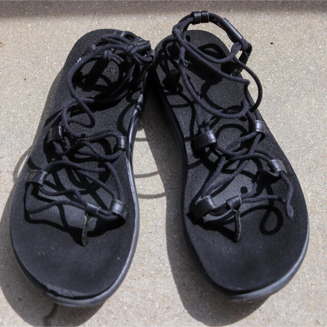 Teva(テバ)のTeva VOYA INFINITY ボヤ インフィニティー サンダル レディースの靴/シューズ(サンダル)の商品写真