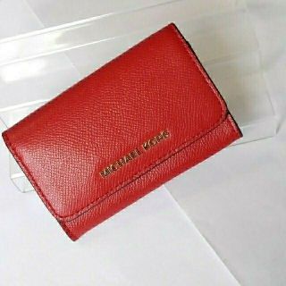 マイケルコース(Michael Kors)のMICHAEL KORS⭐新品⭐赤のカードケース(名刺入れ/定期入れ)