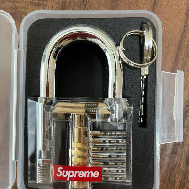 supreme 南京錠　セット！