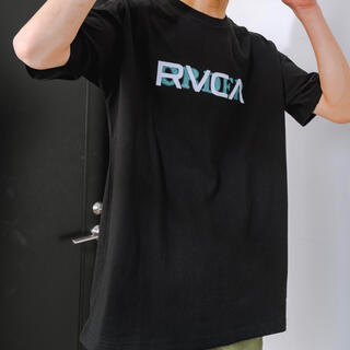 ルーカ(RVCA)の新品 RVCA ルーカ XL カオス オーダー ロゴ プリント Tシャツ (Tシャツ/カットソー(半袖/袖なし))