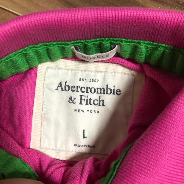 Abercrombie&Fitch(アバクロンビーアンドフィッチ)のAbercrombie&Fitch ワンポイント鹿の子ポロ メンズのトップス(ポロシャツ)の商品写真