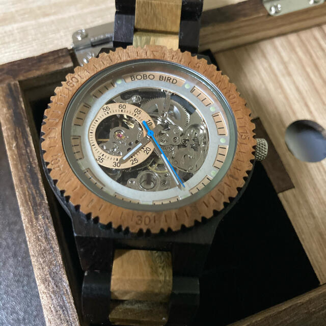 BOBOBIRD 自動巻時計　新品未使用品 メンズの時計(腕時計(アナログ))の商品写真