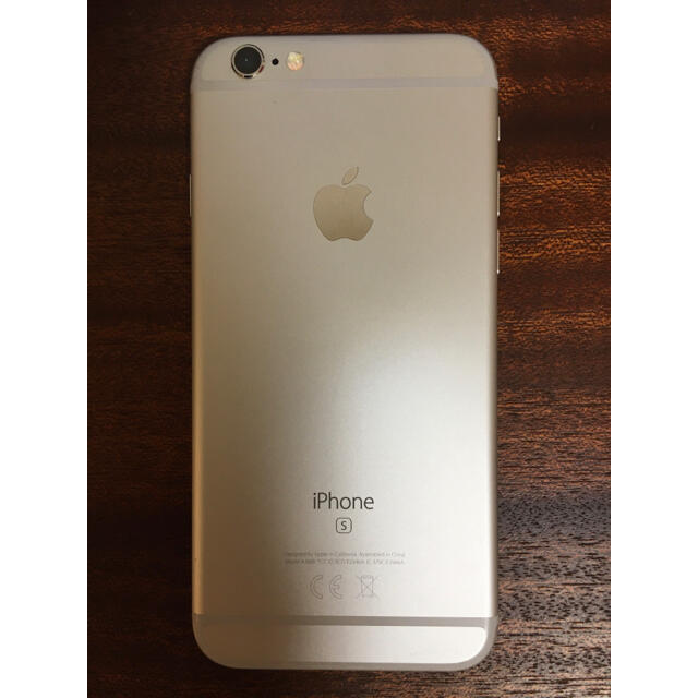 Apple(アップル)のiPhone 6s Silver 32 GB Y!mobile スマホ/家電/カメラのスマートフォン/携帯電話(スマートフォン本体)の商品写真