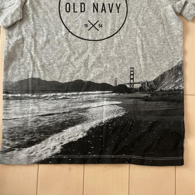 Old Navy(オールドネイビー)のオールドネイビー 140センチ グレーTシャツ 未使用品 キッズ/ベビー/マタニティのキッズ服男の子用(90cm~)(Tシャツ/カットソー)の商品写真