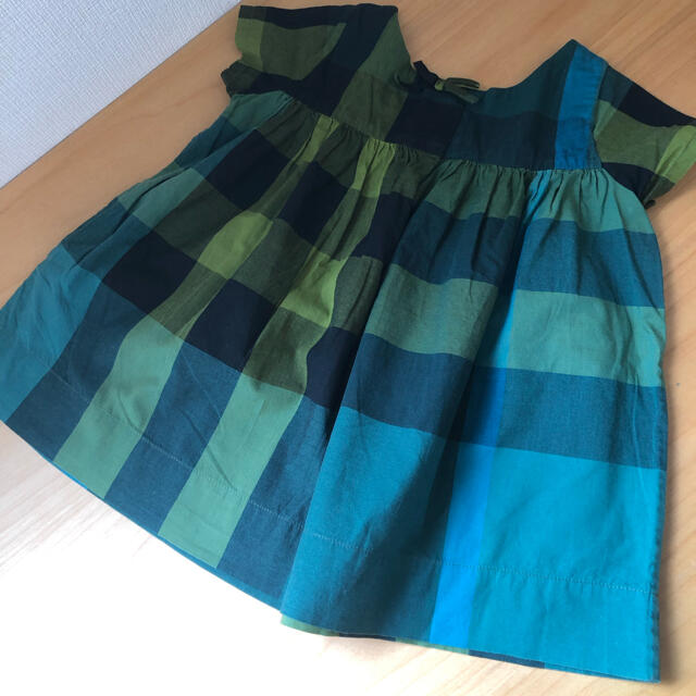 BURBERRY(バーバリー)の美品⭐︎バーバリー　ワンピース　80 キッズ/ベビー/マタニティのベビー服(~85cm)(ワンピース)の商品写真