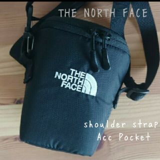 ザノースフェイス(THE NORTH FACE)の美品 ノースフェイス デジカメポーチ アクセサリーポケット ゴールドウィン(ショルダーバッグ)