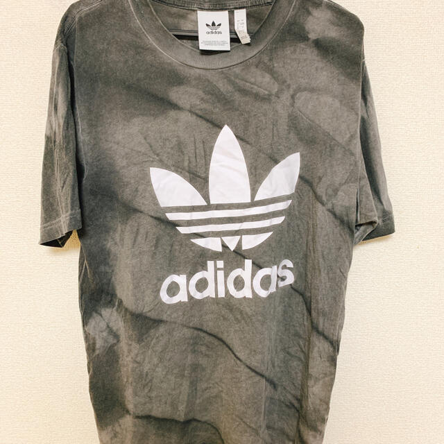 adidas(アディダス)の【アディダス】メンズ Tシャツ Lサイズ 美品 メンズのトップス(Tシャツ/カットソー(半袖/袖なし))の商品写真