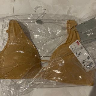 ユニクロ(UNIQLO)のユニクロ　マメ　コラボブラ　ベージュ　S新品(ブラ)