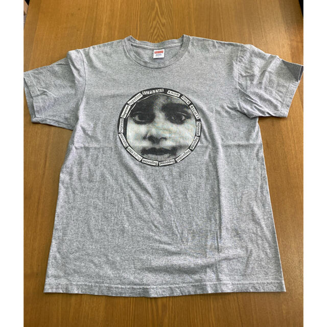 Supreme(シュプリーム)のsupreme know your rights tee メンズのトップス(Tシャツ/カットソー(半袖/袖なし))の商品写真