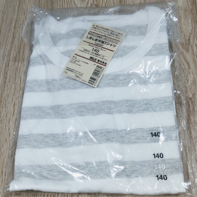 MUJI (無印良品)(ムジルシリョウヒン)の新品 無印良品 半袖Ｔシャツ 140 キッズ/ベビー/マタニティのキッズ服男の子用(90cm~)(Tシャツ/カットソー)の商品写真