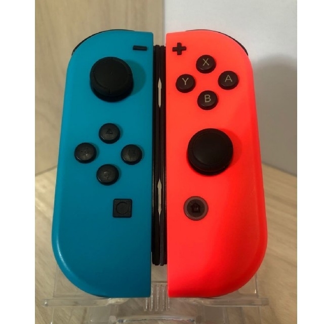 Nintendo Switch(ニンテンドースイッチ)の★美品★Nintendo Switch 本体以外 周辺機器 フルセットおまけ有り エンタメ/ホビーのゲームソフト/ゲーム機本体(家庭用ゲーム機本体)の商品写真