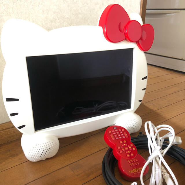 ハローキティ(ハローキティ)のハローキティ デジタルテレビ スマホ/家電/カメラのテレビ/映像機器(テレビ)の商品写真