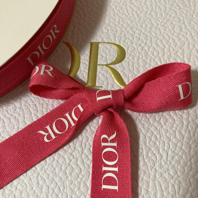 Christian Dior(クリスチャンディオール)のDior/バレンタイン✨ピンクリボン【幅2㎝×2m】 インテリア/住まい/日用品のオフィス用品(ラッピング/包装)の商品写真
