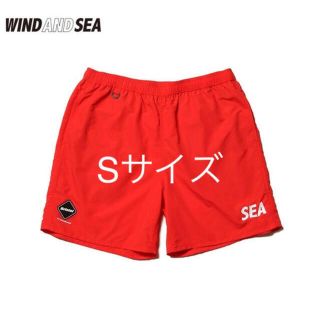 エフシーアールビー(F.C.R.B.)のF.C.R.B WIND AND SEA SHORT PANTS 赤 Sサイズ(ショートパンツ)